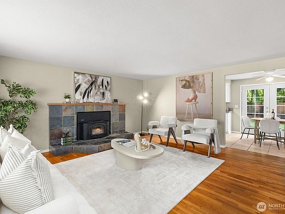 2nd image of 4521 26th Avenue SE