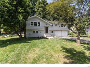 29 Toilsome Ave, Norwalk, CT 06851