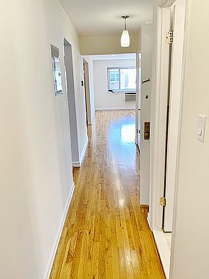 5th image of 28-12 37th St #3CC