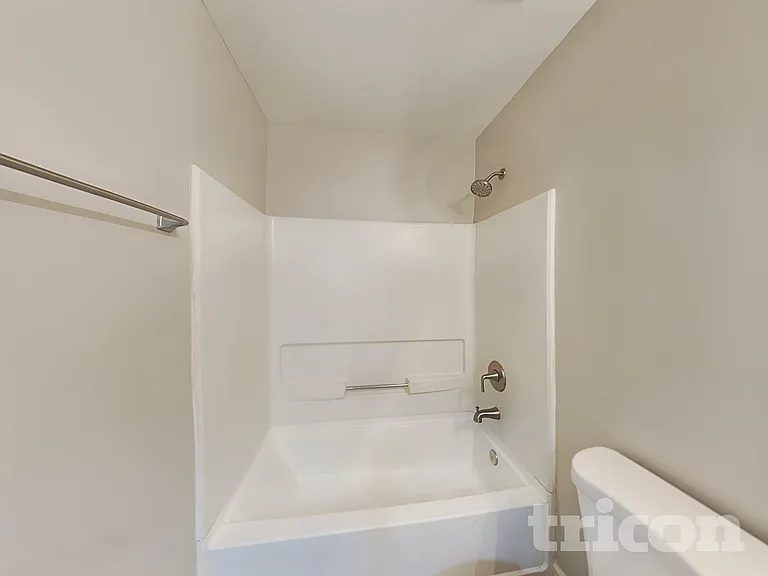 432 Rolling Stream Dr — Photo 13