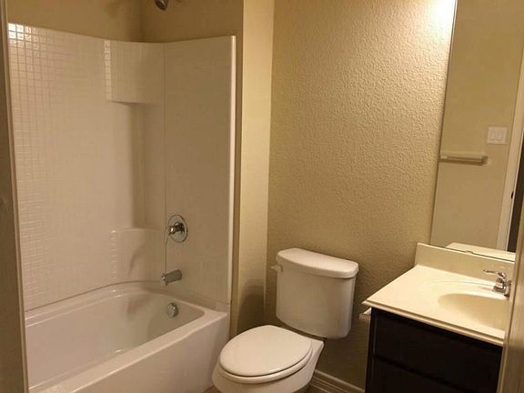 2nd image of 1909 Abby Creek Dr