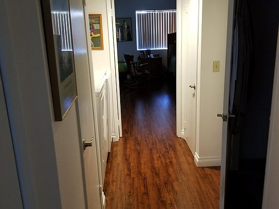 4th image of 1200 S Shenandoah St APT 301