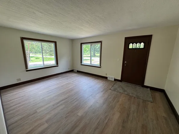 6173 N McKinley Rd, Flushing, MI