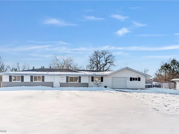 9223 Lakeside Dr, Streetsboro, OH 44241