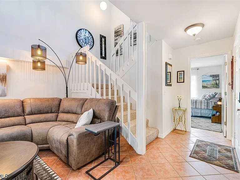 13740 Downing Ln #5 — Photo 3