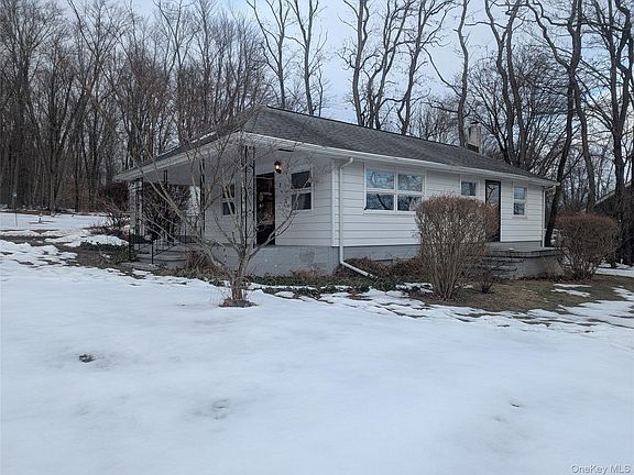 4th image of 2 Quannacut Road