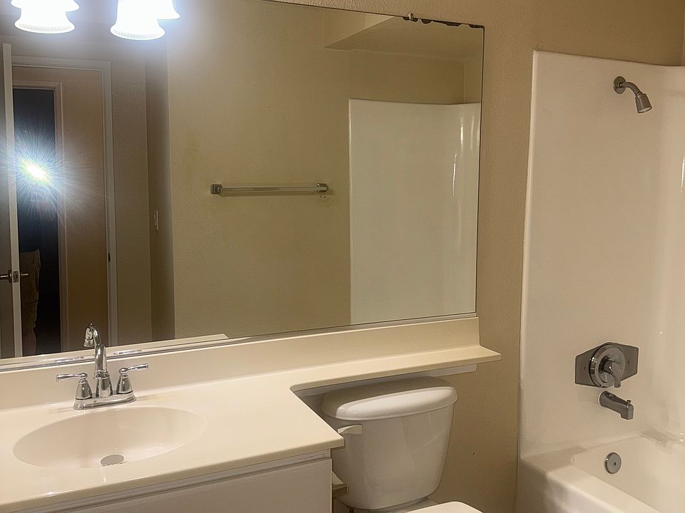 Shared bathroom for two bedrooms.