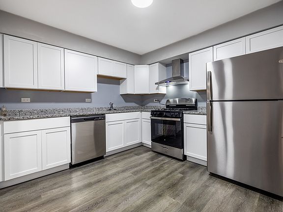 3rd image of 8800 N Western Ave APT 1E