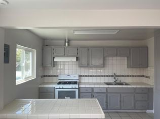 1772 Lemon Ave #C, Long Beach, CA 90813