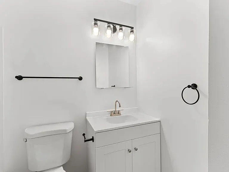 10017-10021 Rodium Dr — Photo 13