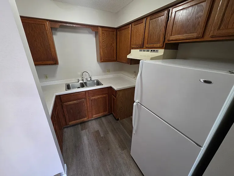 4932 Coventry Ct — Photo 3