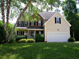 109 Knobview Ct, Holly Springs, NC 27540