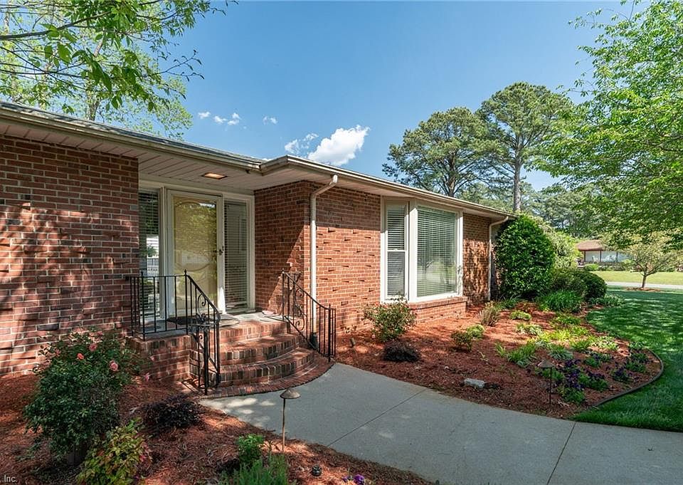 5101 Lake Cir, Portsmouth, VA 23703 Zillow
