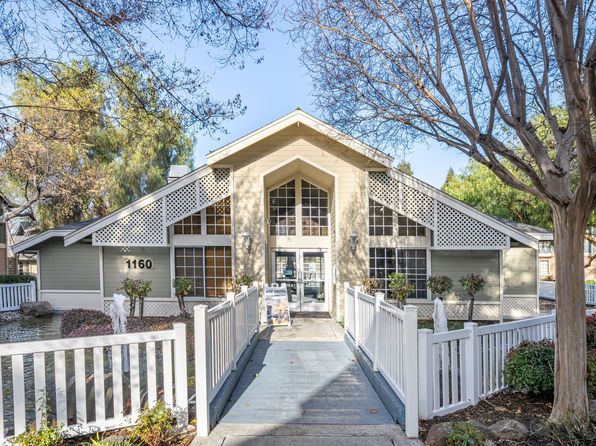 1160 Portola Meadows Rd #H127
