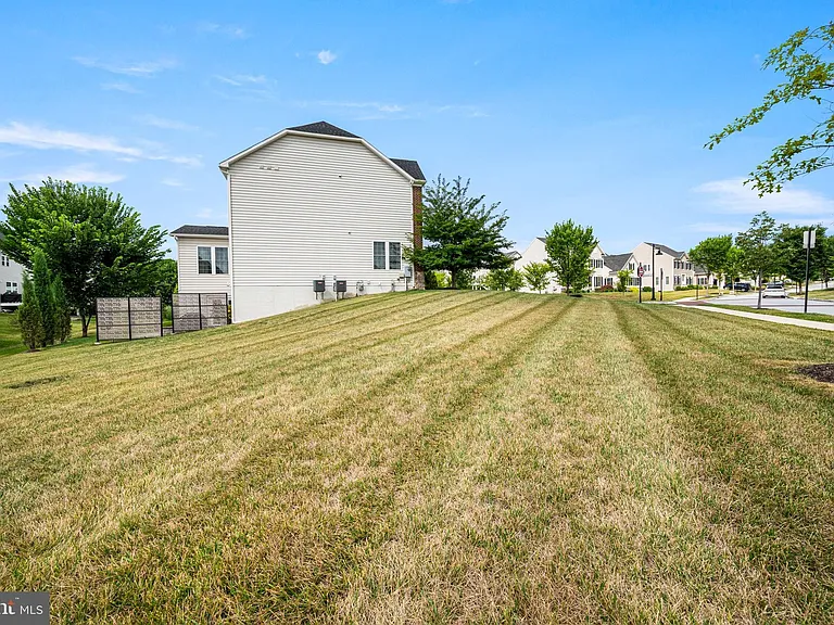 602 Dolmens Ln — Photo 49