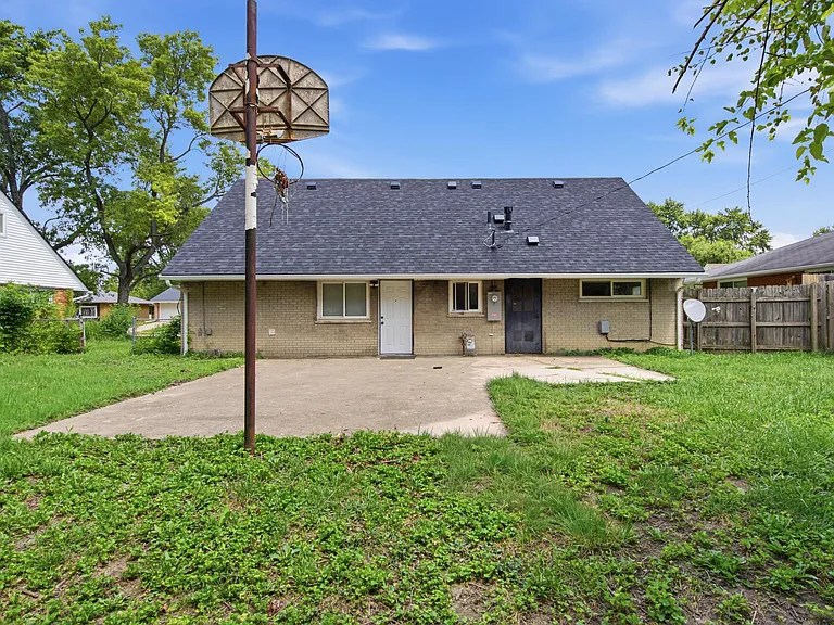 5119 Pepper Dr — Photo 6