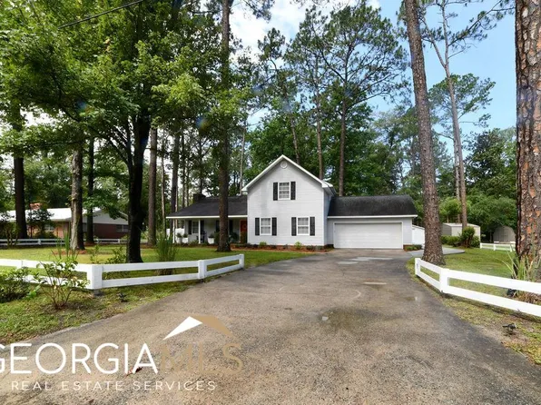 122 Harper St, Jesup, GA 31546