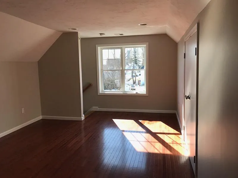 2 bed, 1450 sqft, $2,100 — Photo 3