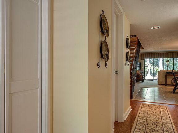 5th image of 63 Plantation Dr #703