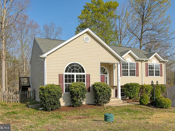 2nd image of 67 Cherry Laurel Dr