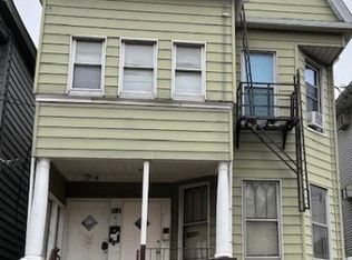 1086 Anna St, Elizabeth, NJ 07201