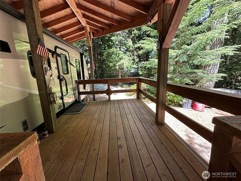 5th image of 45048 Tillicum Trail