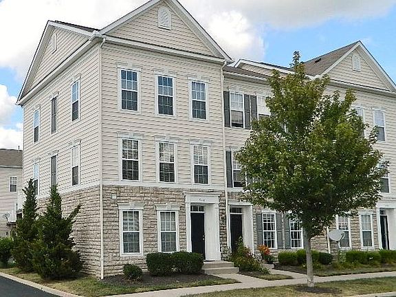 2nd image of 5594 Rainbow Falls St