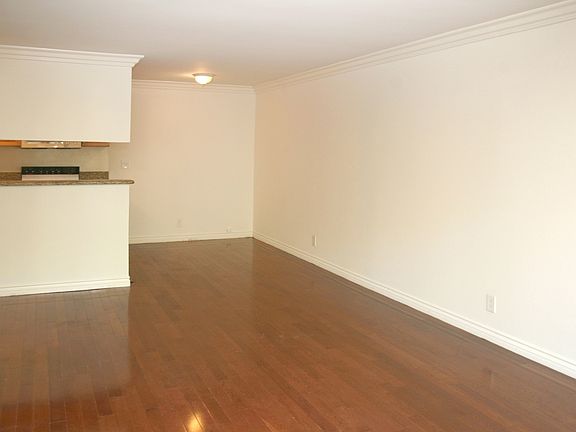 3rd image of 2616 5th St APT 104