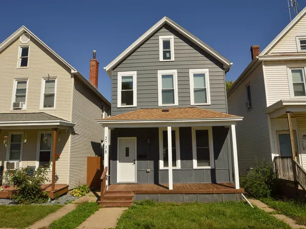 2738 Jackson St, Dubuque, IA 52001