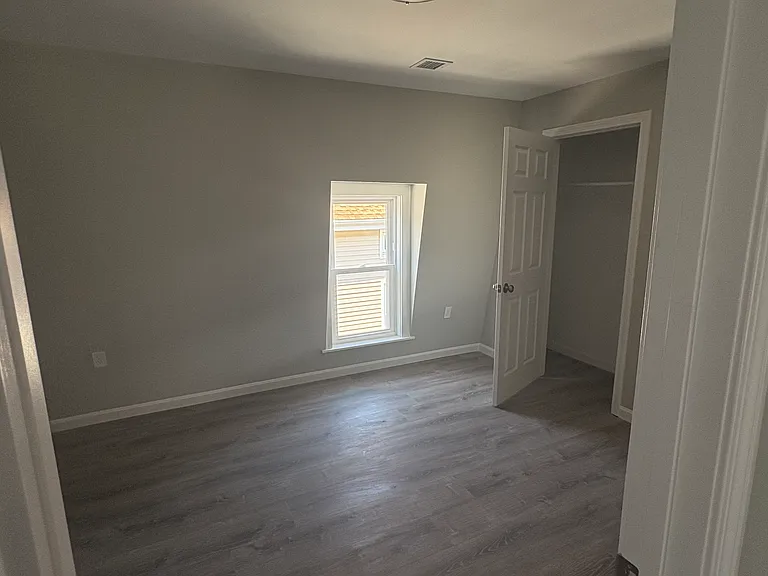 46 Linden St #3 — Photo 31