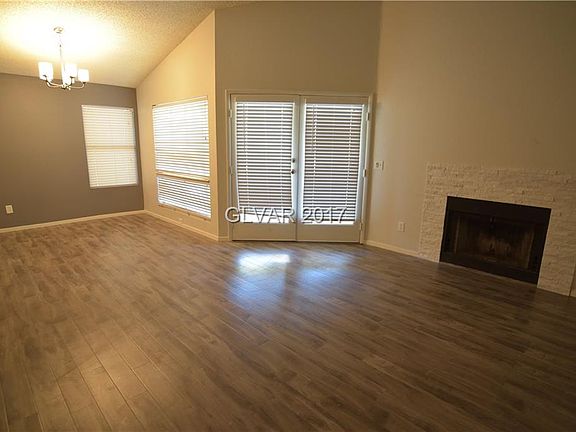 3rd image of 5623 Vineyard Ln #5623