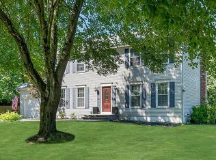 12 McQueen Blvd, Farmingdale, NJ 07727