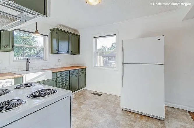 10006 SE Yukon St — Photo 9