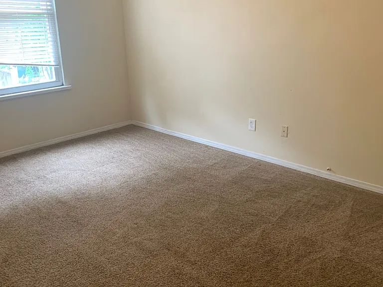 5132 Keystone St — Photo 7