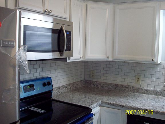 4th image of 6657 Briarfield Ave
