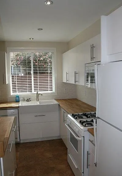 2527 Elm Ave #B — Photo 8