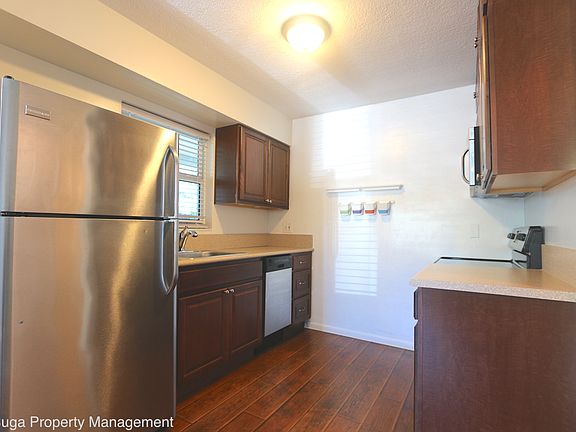 3rd image of 515 N K St APT 1
