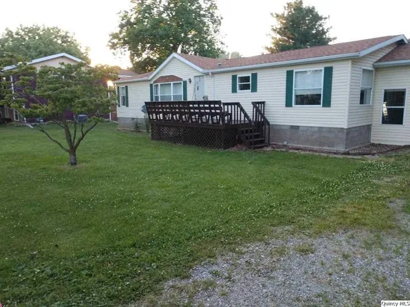 2105 Knight St, Nauvoo, IL 62354