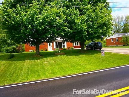 2nd image of 3812 Stewart Dr