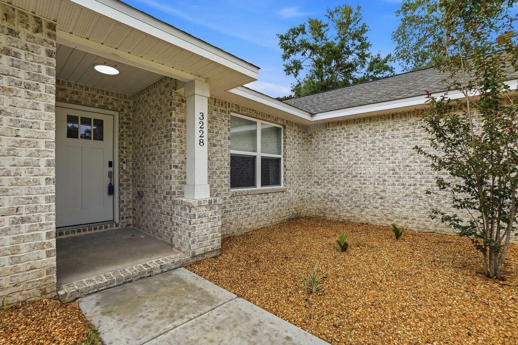 3228 Twilight Dr, Crestview, FL - More