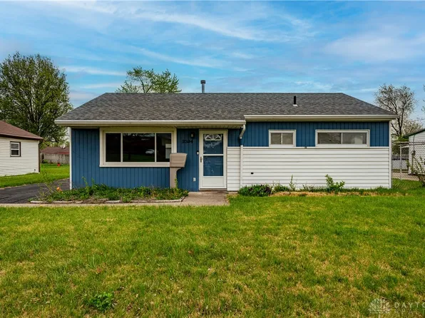 2384 Woodman Dr, Dayton, OH 45420