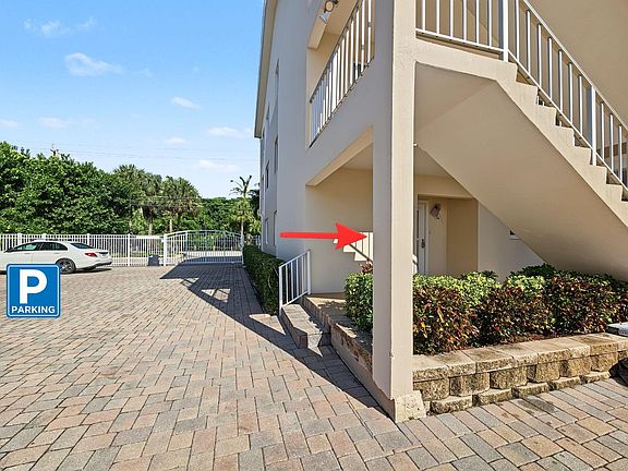 4th image of 6530 N Ocean Boulevard #1080