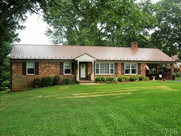1st image of 104 Stonehouse Dr