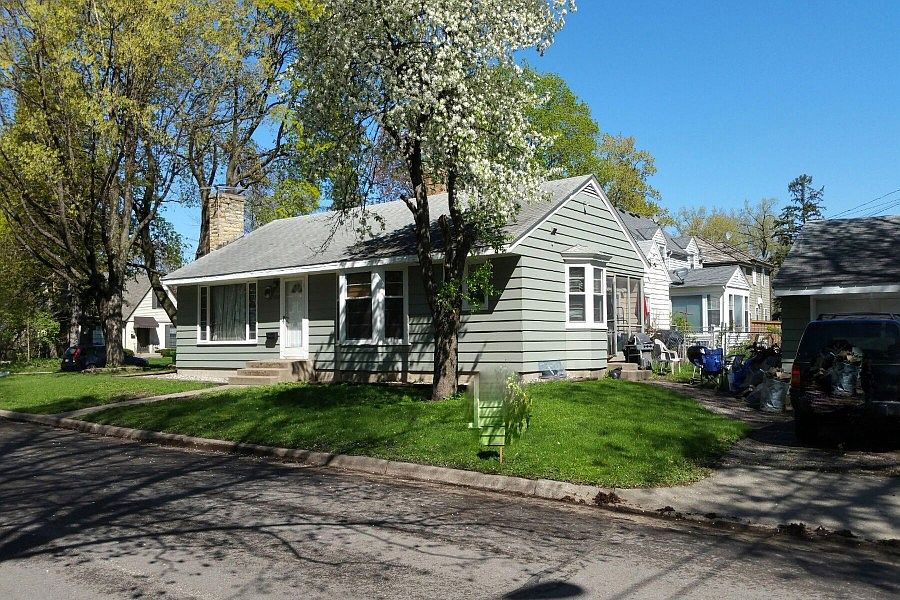 2nd image of 5033 Oakland Ave