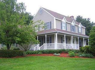 1 Fairview Cir, Pomfret Center, CT 06259