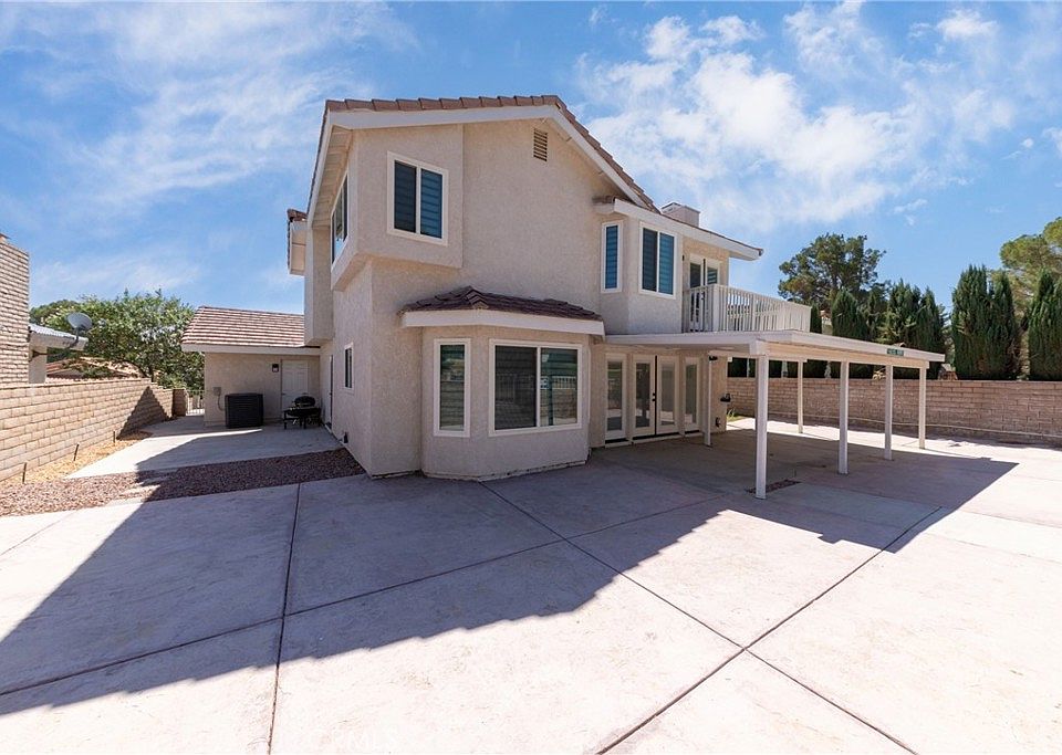 1st image of 14743 Blue Grass Dr #14743