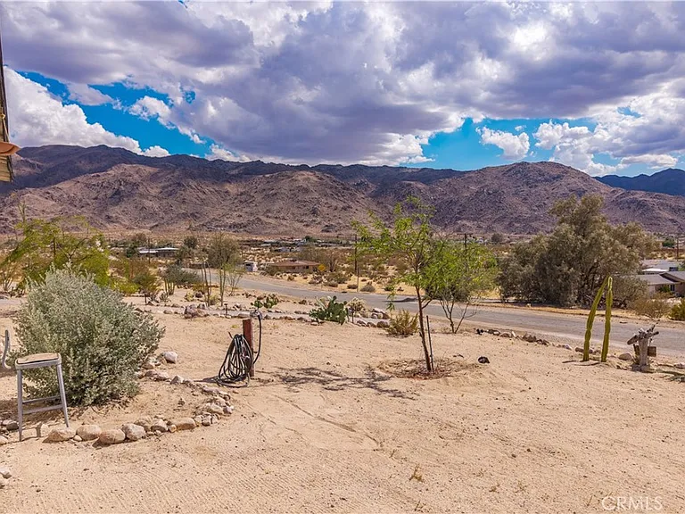 6597 Mesquite Springs Rd — Photo 38