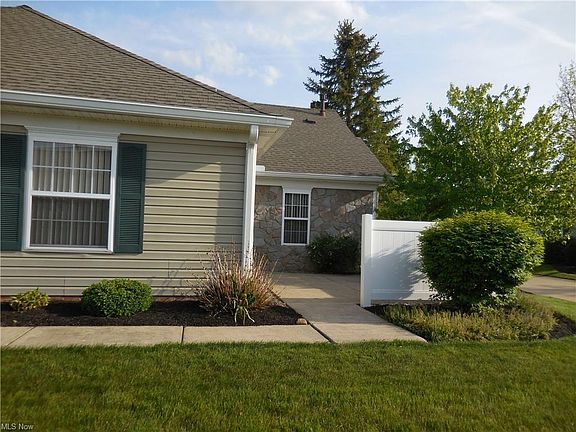 3rd image of 8212 Cyrus Ln