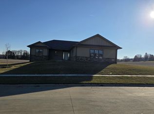 601 Patton Loop, Avoca, IA 51521