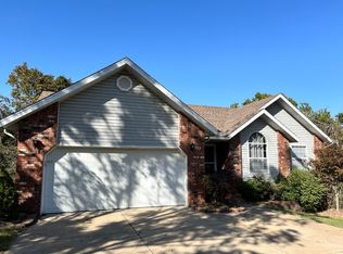 923 Galena Rd, Ozark, MO 65721